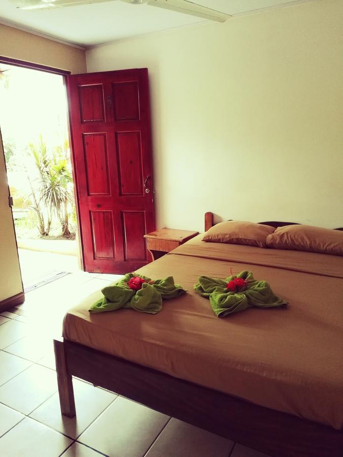 Hotel El Jardin Jacó Екстериор снимка