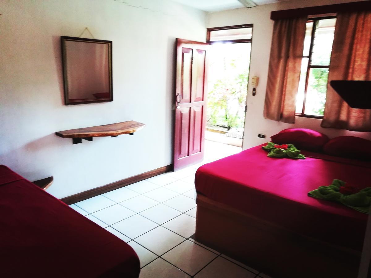 Hotel El Jardin Jacó Екстериор снимка